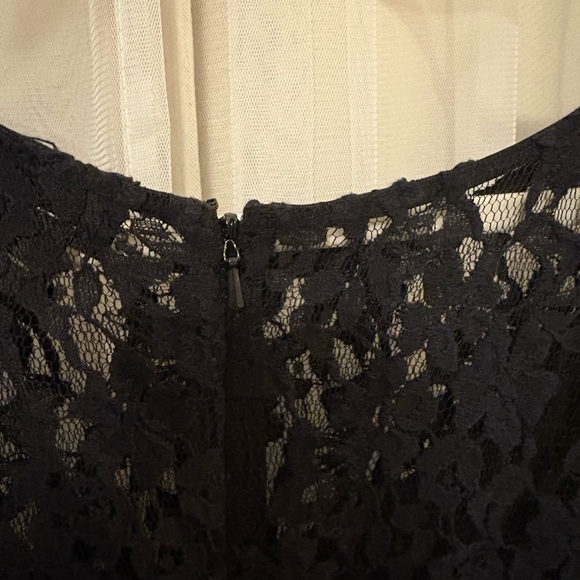 DKNY Black Lace Overlay Dress – Size 10 - Picture 8 of 9